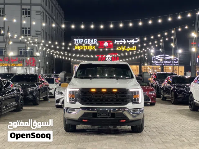 2022 فورد F-150 XLT