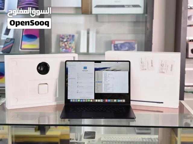 MacBook Air M3 – 15 inch – 8GB RAM – 256GB SSD