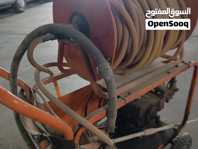 مظخة تنظيف آليات وسيارات كورية الصنع