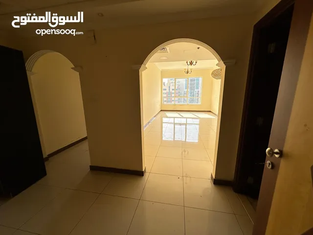 2500ft 2 Bedrooms Apartments for Rent in Sharjah Al Qasemiya