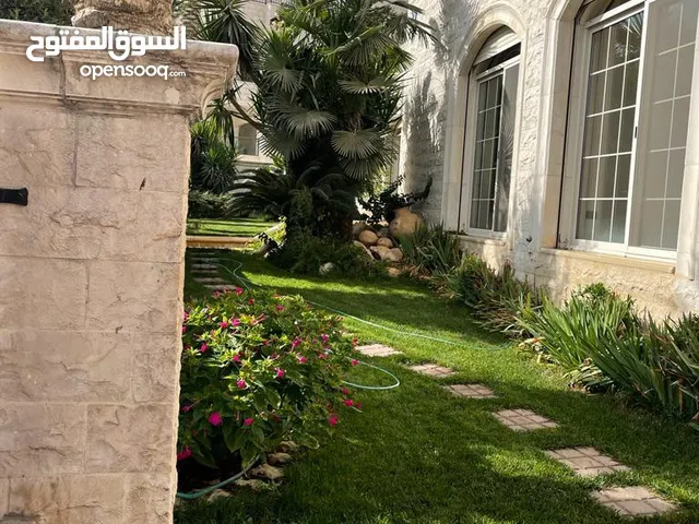 فيلا في عبدون للبيع