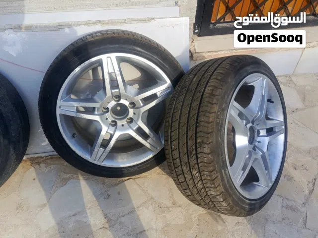 جنط مرسيدس اصلي للبيع مقاس 17 amg كوشوك نص عمر  خالي من العيوب للجادين