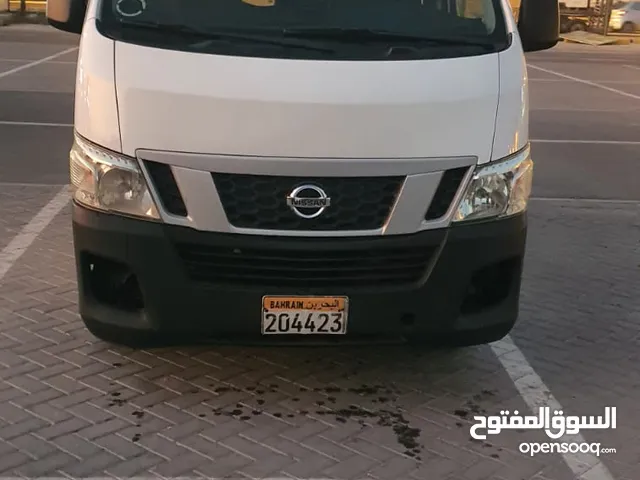 للبيع باص ركاب نيسان يرفان مديل 2016