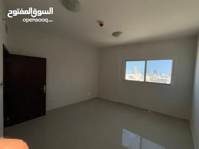 شقة فاخرة اول ساكن شقة غرفتين وصالة بإطلالة مباشرة على البحر – كورنيش عجمان