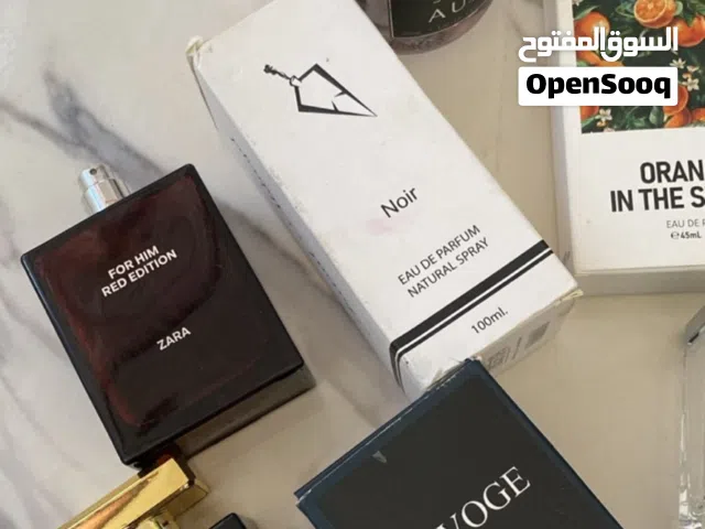 علب عطور اصلية فااااارغة للبيع