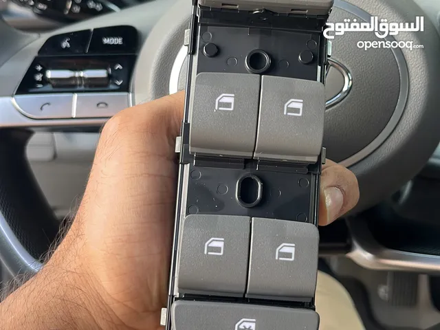للبيع قطعه سوتش السائق جديد من وكاله هونداي مع الفاتوره