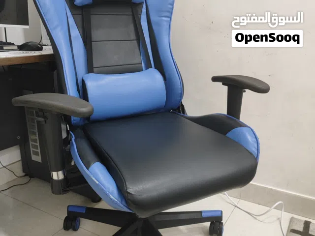 كرسي جيمنج للبيع مستخدم أموره طيبه الكرسي وشكرا.