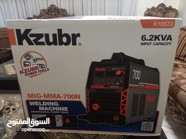 ماكينة لحام سي تو co2 mig خمسة كيلو نوع كازبر 700 امبير جديدة بكرتونتها غير مستخدمة للبيع بسعر حرق