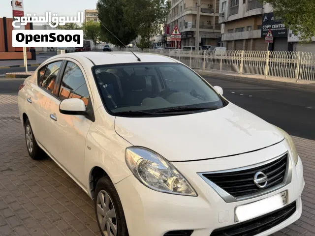 2014 Nissan Sunny Standard