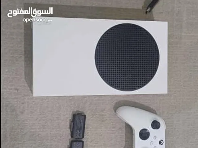 Xbox series s for sell it comes with chargeable batteries and the original box  in alain  800aed