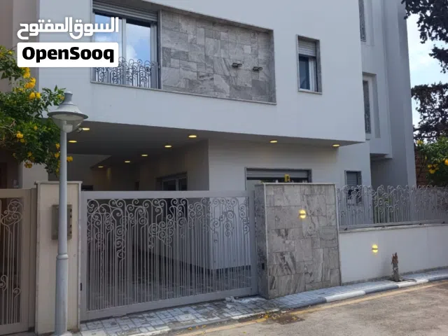 1 m2 More than 6 bedrooms Villa for Rent in Tripoli Al-Sabaa