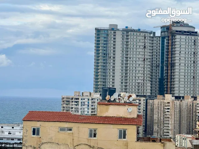 وحده سكنية للبيع 120م سيدي جابر موازي لشارع المشير  مطلات مفتوحة