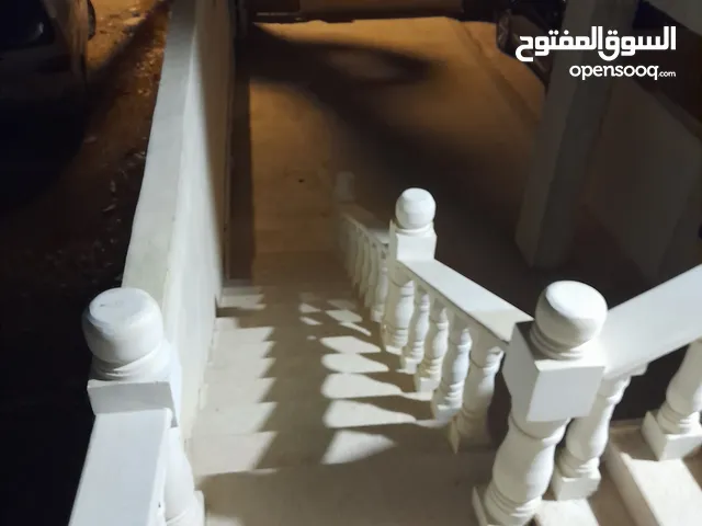 130 m2 2 Bedrooms Apartments for Rent in Madaba Madaba Center