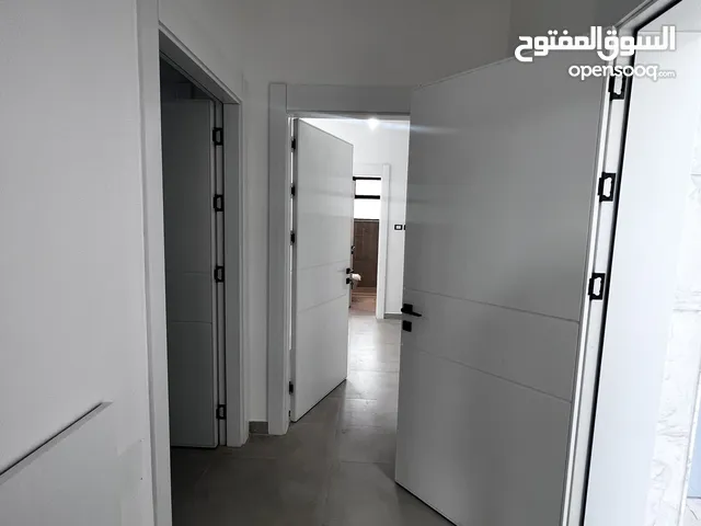 640 m2 4 Bedrooms Villa for Sale in Amman Dabouq