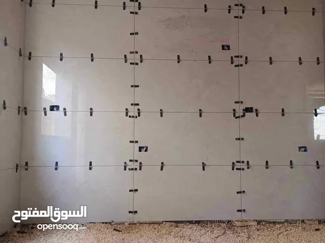 معلم أبويوسف المصري تركيب لجميع أنواع البلاط والرخام بأسعار مناسبه جدآ
