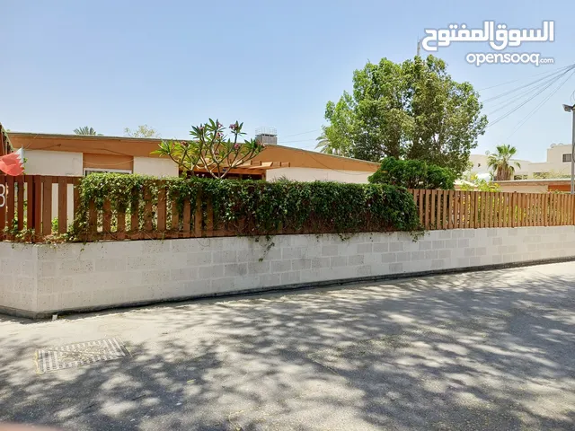 Extremely Spacious 3 Bhk Villa  Maid Room  Private Garden  in Jannusan(Near Bahrain Indian School