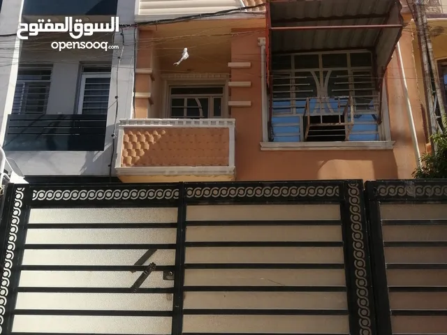62 m2 3 Bedrooms Townhouse for Rent in Baghdad University