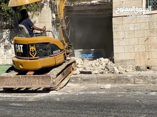 حفارات وحرفات للإيجار اليومي أسبوعي شهري