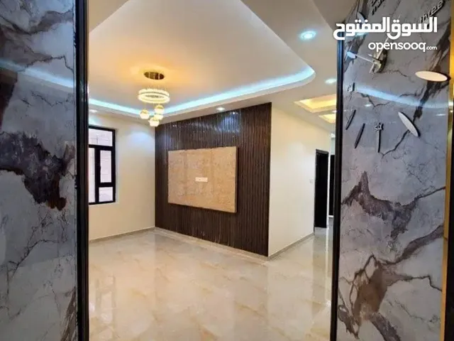50000 m2 4 Bedrooms Apartments for Rent in Ibb Dhihar