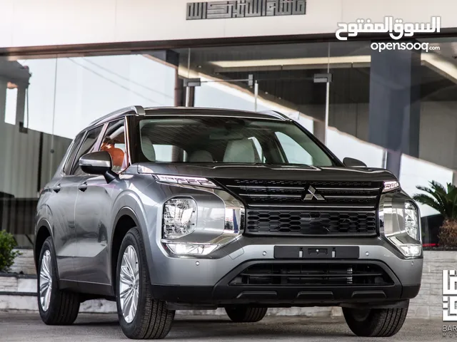 Mitsubishi Outlander 2023