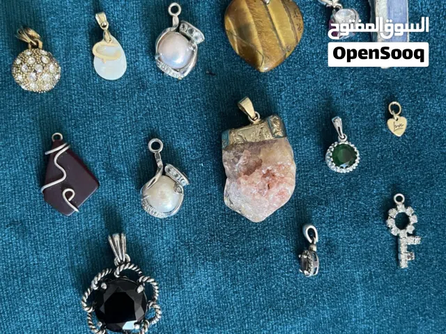 مجموعه قلائد طاقة ايجابيه البيع كمجموعه