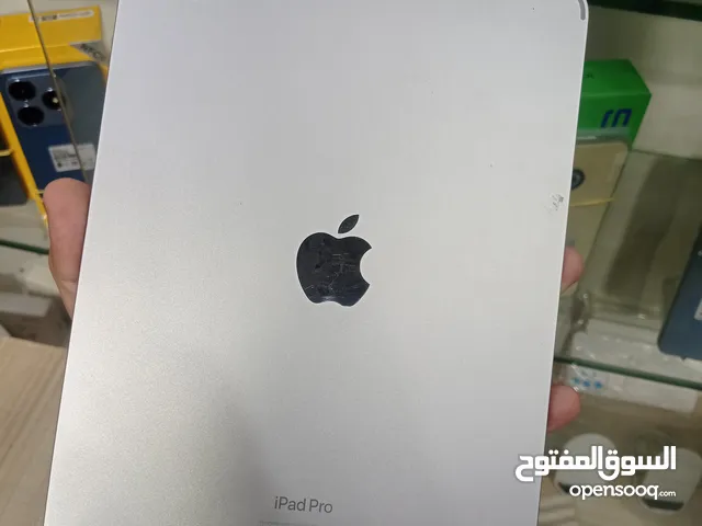 Apple iPad 256 GB in Tripoli