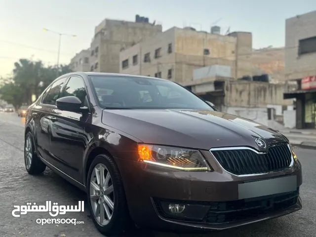 سكودا أوكتافيا 2016