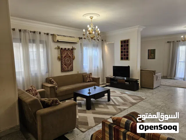 260 m2 3 Bedrooms Apartments for Rent in Cairo Mokattam