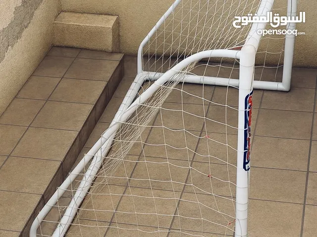 مرمى كره قدم بحاله جيدا جدا