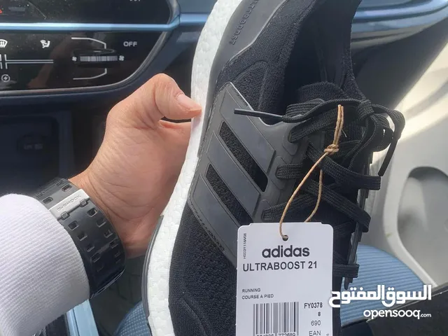 42 Sport Shoes in Amman