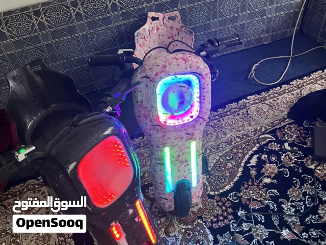 البيع سكوترات عدد 2 مع شحن واحد شحن الحجم الكبير
