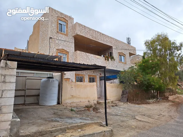 300 m2 More than 6 bedrooms Townhouse for Sale in Zarqa Al Zawahra