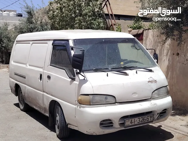 باص هيونداي فان H100 للبيع قطع