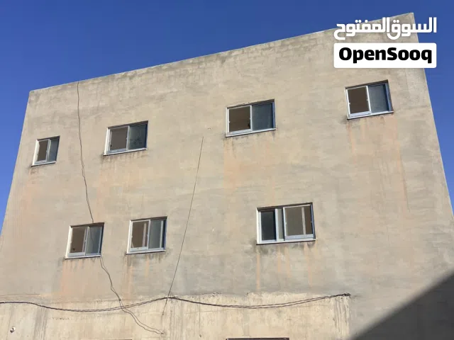 132 m2 More than 6 bedrooms Townhouse for Sale in Mafraq Hayyan Al Moshref