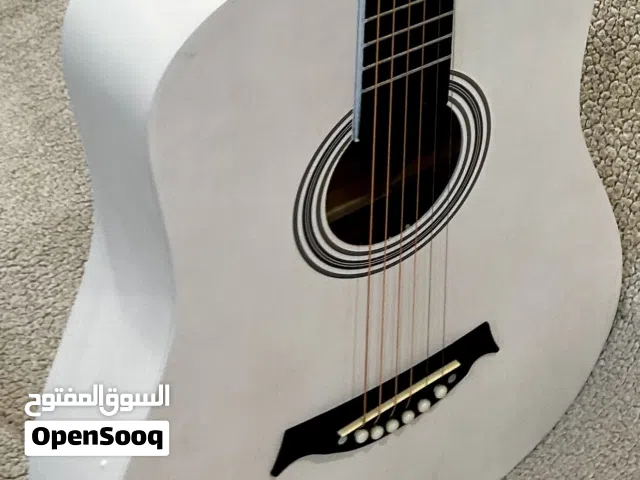 للبيع جيتار جديد غير مستخدم بالكرتون New Guitar
