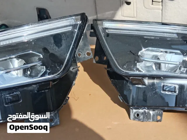 مصابيح أمامية فورد إكسبلورر 2020 إلى 2024