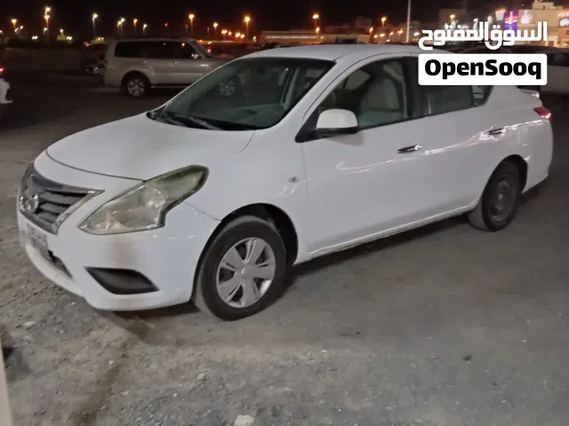2020 نيسان صني SL