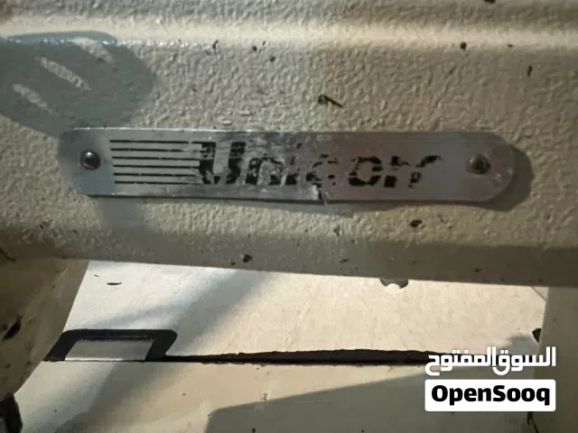 ماكينة خياطة صناعية نوع (Unlcorf