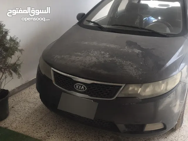 Used Kia Cerato in Tripoli