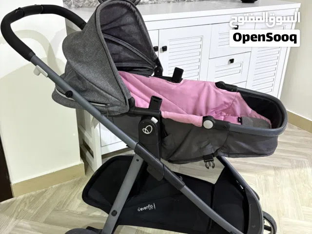 عربة اطفال