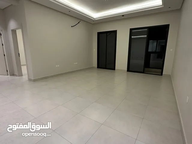 شقة عوايل للايجار في الرياض حي العارض