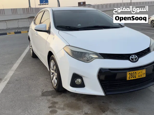 تويوتا كرولا 2015