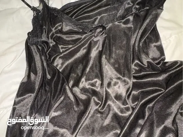 مطلوب اندرويرات.. . وستيانات مستعملل