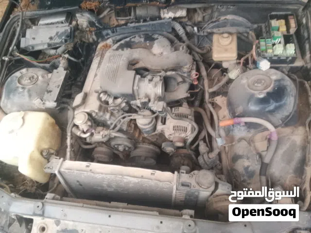 2000 بي ام دبليو الفئة 3 318