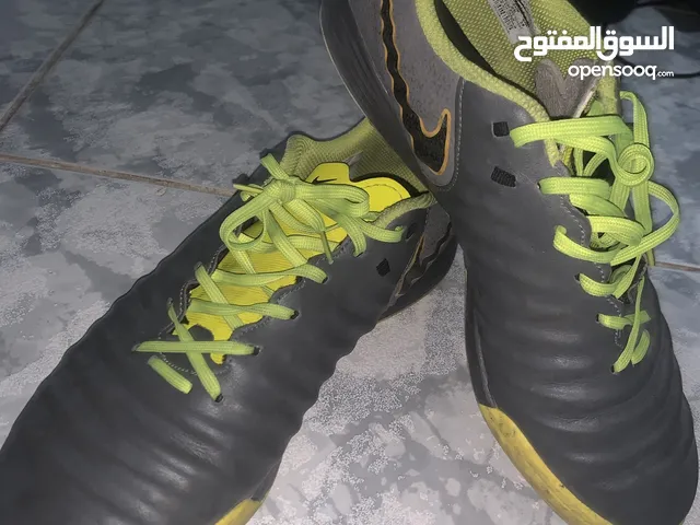 45 Sport Shoes in Muscat