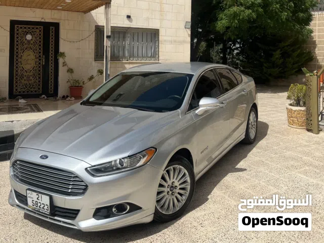 2013 فورد فيوجن SE