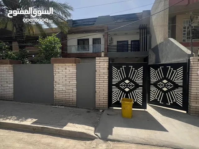 400 m2 5 Bedrooms Townhouse for Sale in Baghdad Saidiya