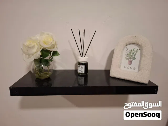 غرفة شهري للايجار في العذيبة موقع ممتاز جدا شارع 18 نوفمبر