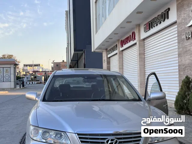 هونداي قرند ازيرا 2008 سياره فل الفل خبطه بسيطه في الخلف فقط عيب واحد لا