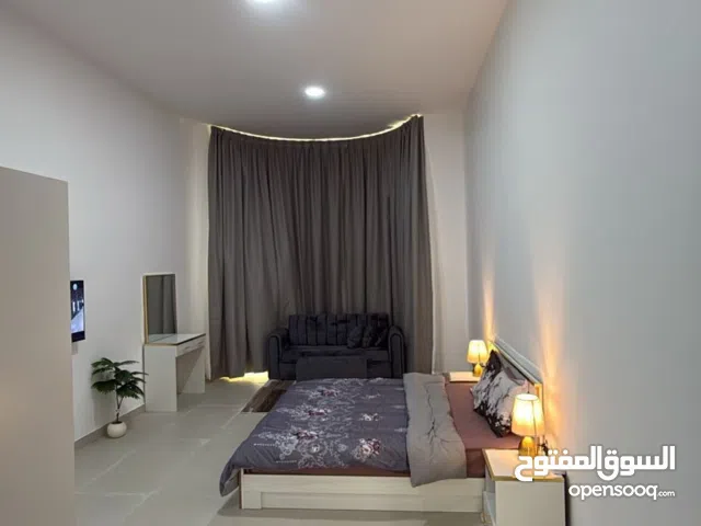 استيديوهات مفروشه في الظاهر اول ساكن